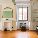 Spacious, Bright And Newly Renovated 2 Bedroom Apartment, Historical Center, Madragoa Appartement *